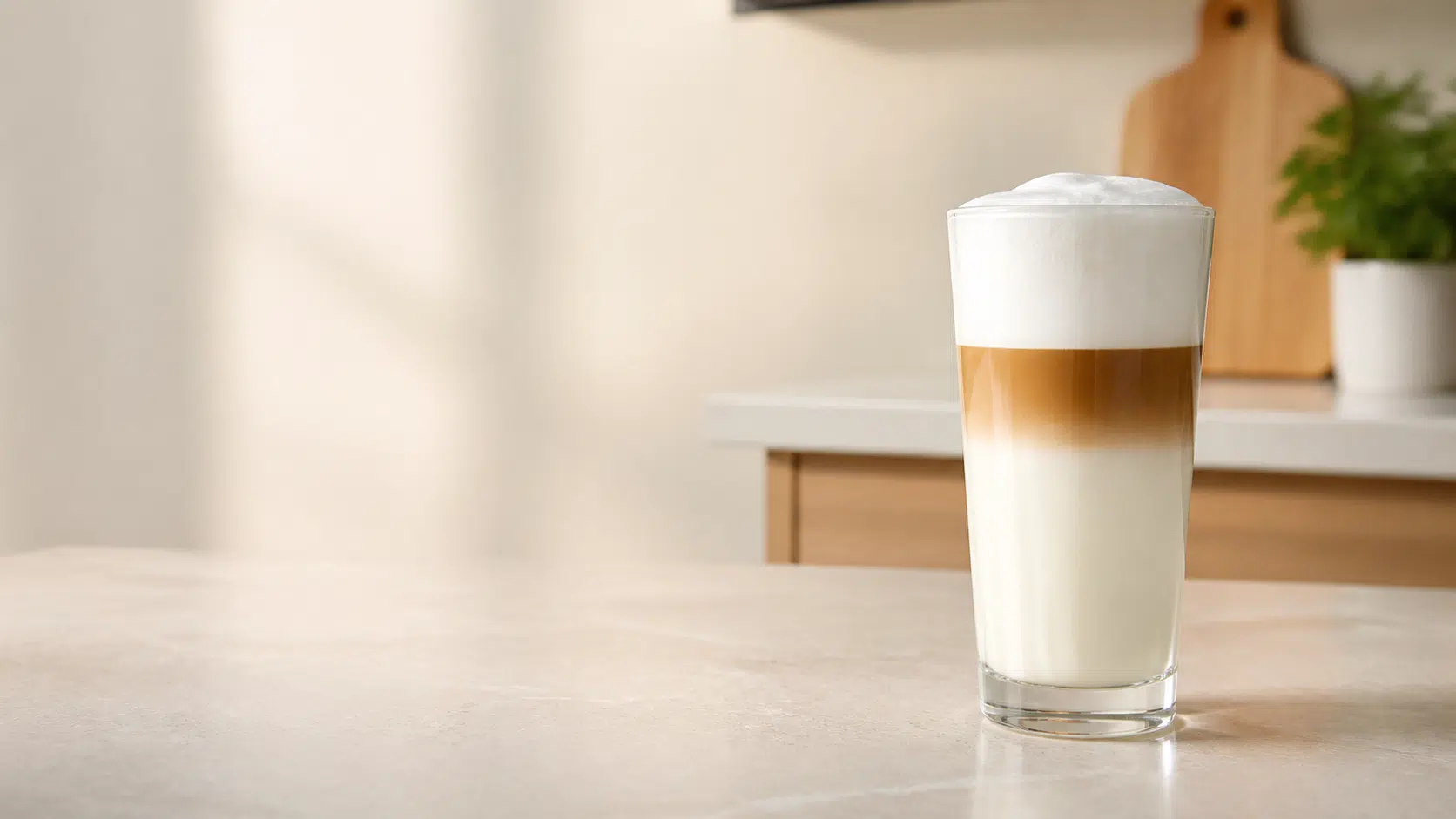 latte macchiato maken thuis 1 Latte macchiato maken met melk, espresso en schuimlagen